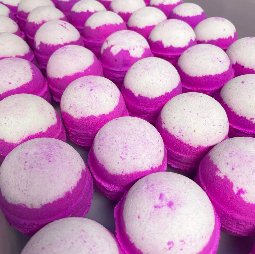 * Bath Bomb Starter Pack - 66 Bath bombs in our best selling perfume/afters