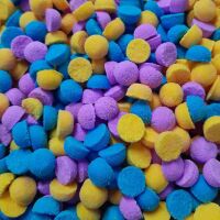 6 x pots of Mini Fizzing Bath Pearl Bombs in Rainbow Tooti