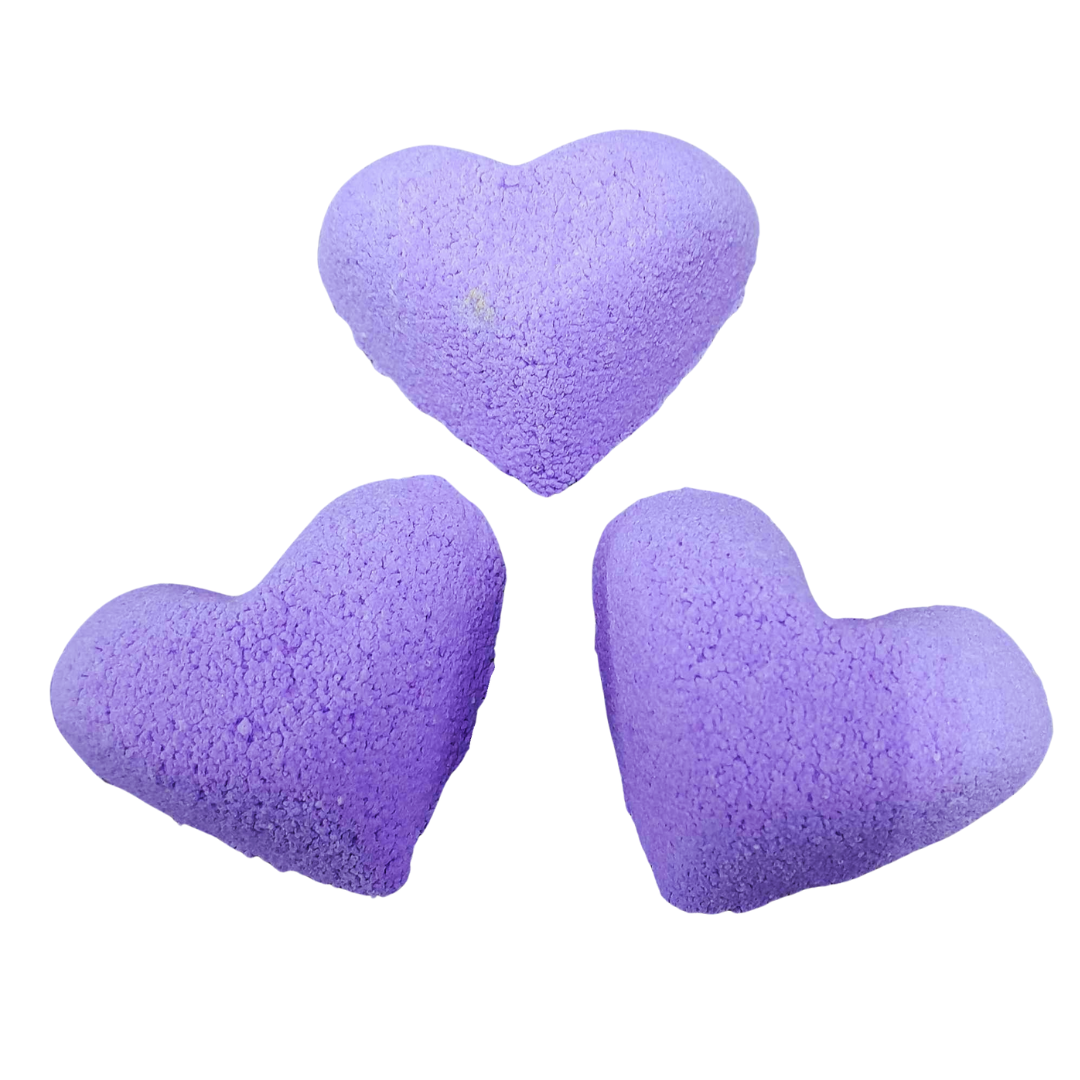 * 6 x bags of mini heart bath bombs (6 hearts to each bag) in Lavender to relax mum this Mother's day