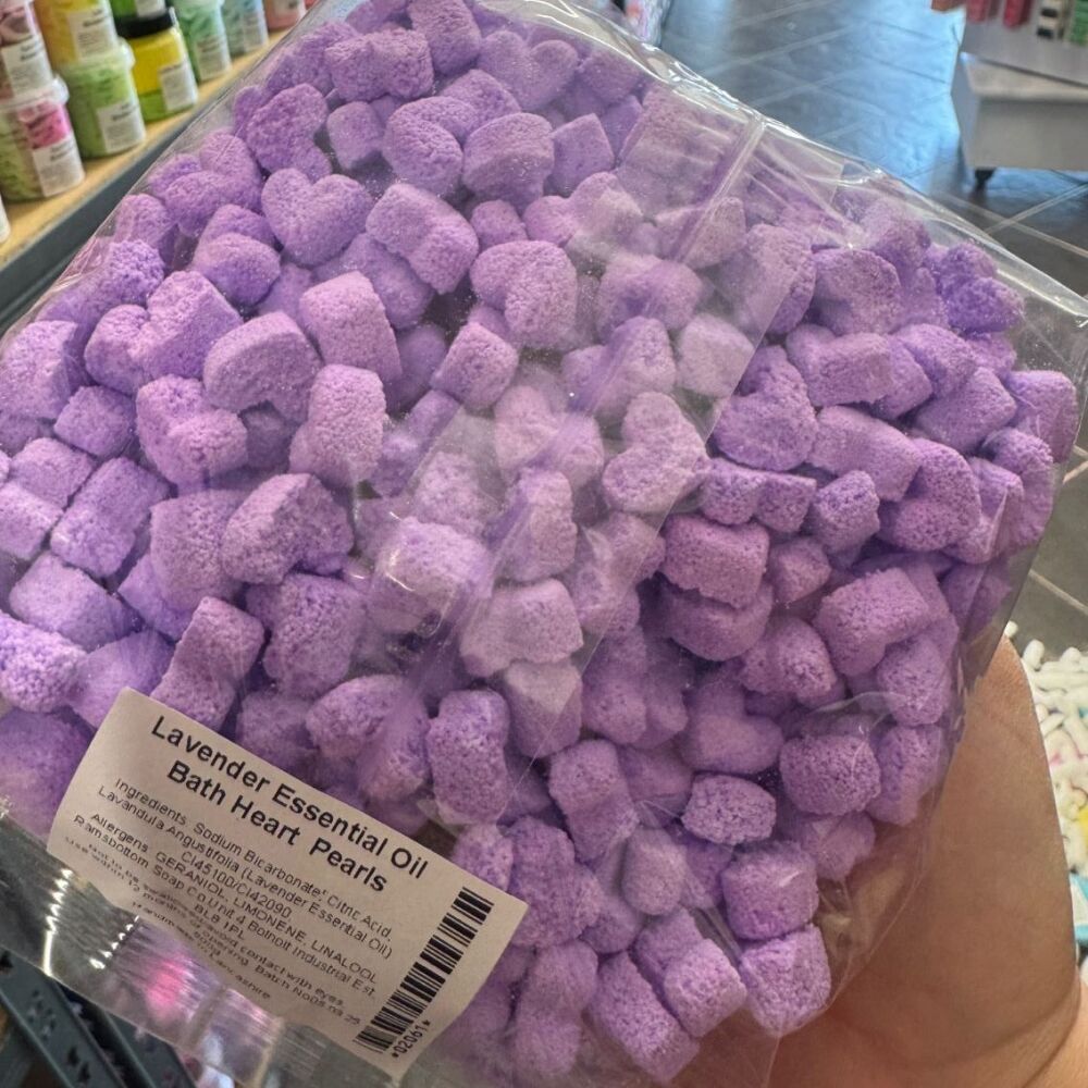 Mini pearl bath bombs 500g bag in Lavender Hearts