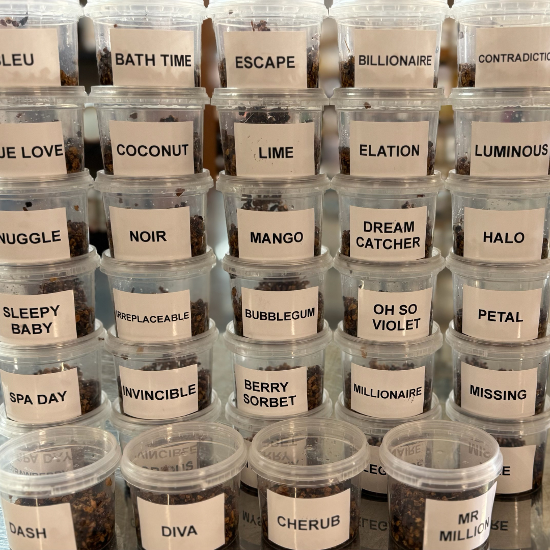 Fragrance sample pot x 1