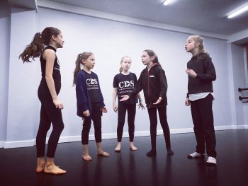 Friday Junior Musical Theatre  6.30-7.30PM - (Ages 9-12yrs)