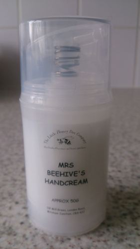 Mrs Beehive's Handcream