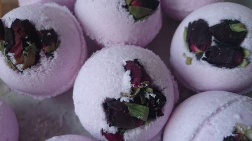 Vintage Rose Bath Bomb