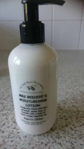 Mrs Beehive's Moisturising Lotion