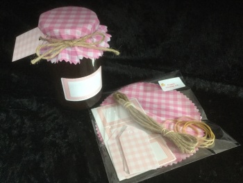 6x gingham PINK with matching tags, twine and labels