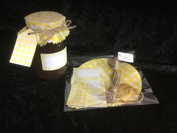 6x gingham YELLOW with matching tags, twine and labels