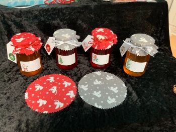 12 x xmas fabric  jar covers includes bands ribbon labels & tags RED