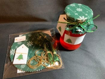 12 x xmas fabric  jar covers includes bands ribbon labels & tags GREEN SNOW B