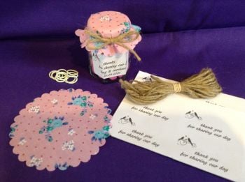 50 x scalloped cottage rose pink  includes bands, sticky jar labels & twine