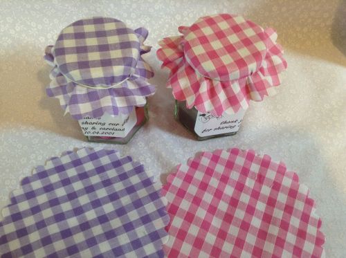 50 x scalloped LILAC gingham includes bands and twine