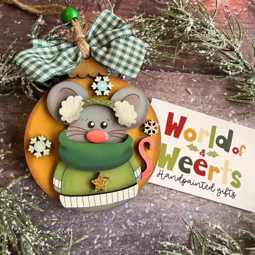 Chunky mouse hanger in yellow and green