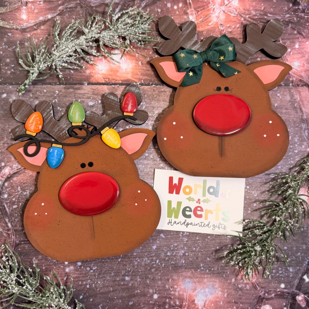 Large reindeer shelf sitters