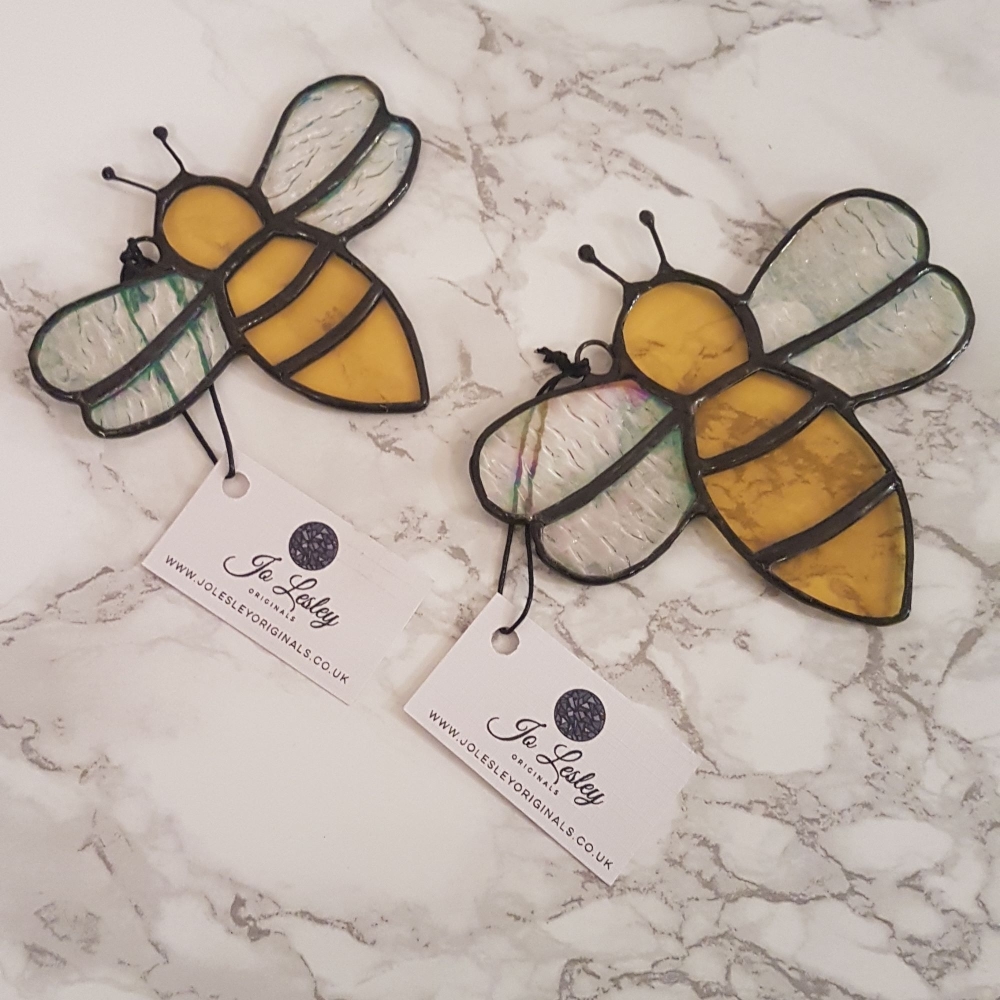 Stained Glass Bee Suncatcher 8 x 10.5cm