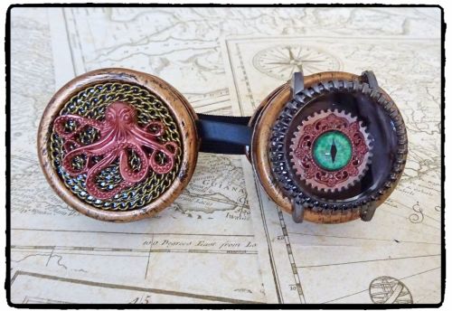 Handfinished Steampunk, Victorian, Kraken, Nautical, Cosplay Goggles