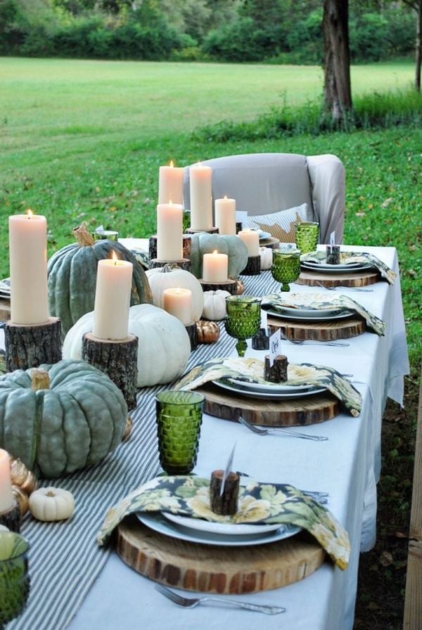 Autumn/15: beautiful-outdoor-fall-table-seatting1