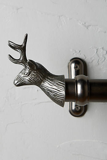 C 15: Stag Finials 36005312_002_b