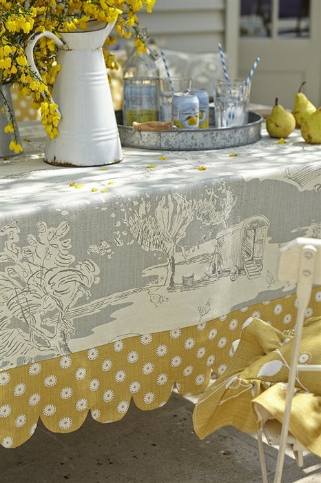 Summer 15: Toile table cloth Large-table