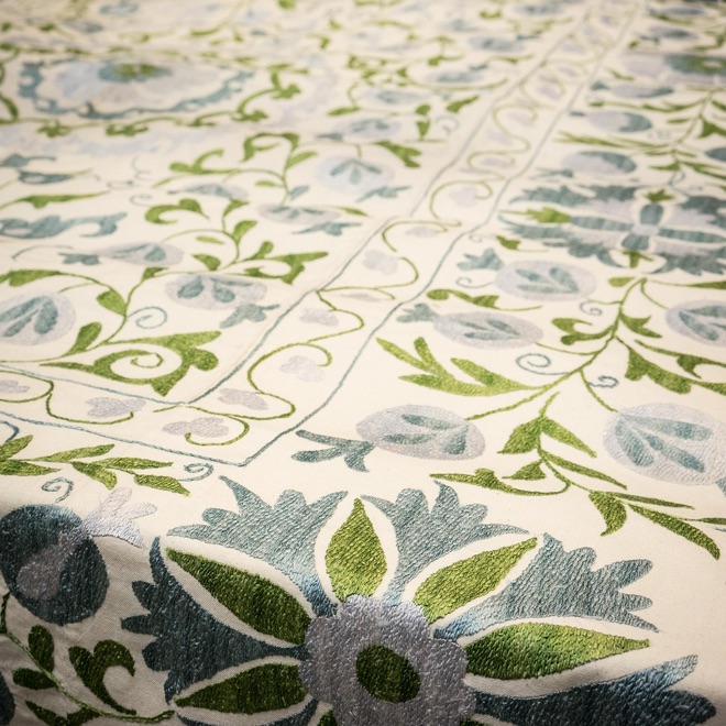 Spring 18: 5 Suzani_Silk_Bedspread_Bright_Blue_and_Green_Floral_DSC08104