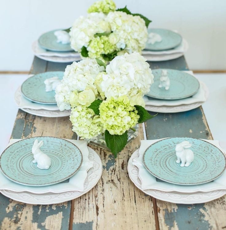 Spring 2018: Easter 1 bd80d66eef6c008f594a78212b16a89b--blue-table-settin