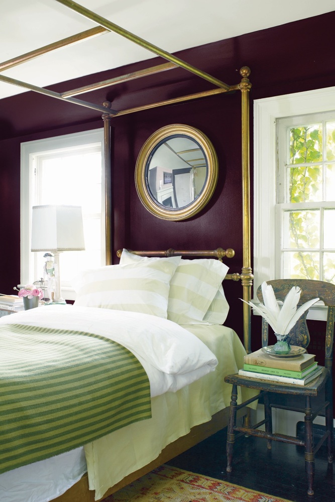 christmas 18: 109 Deep_Burgundy_Bedroom_with_Green_Bed_Cover_1