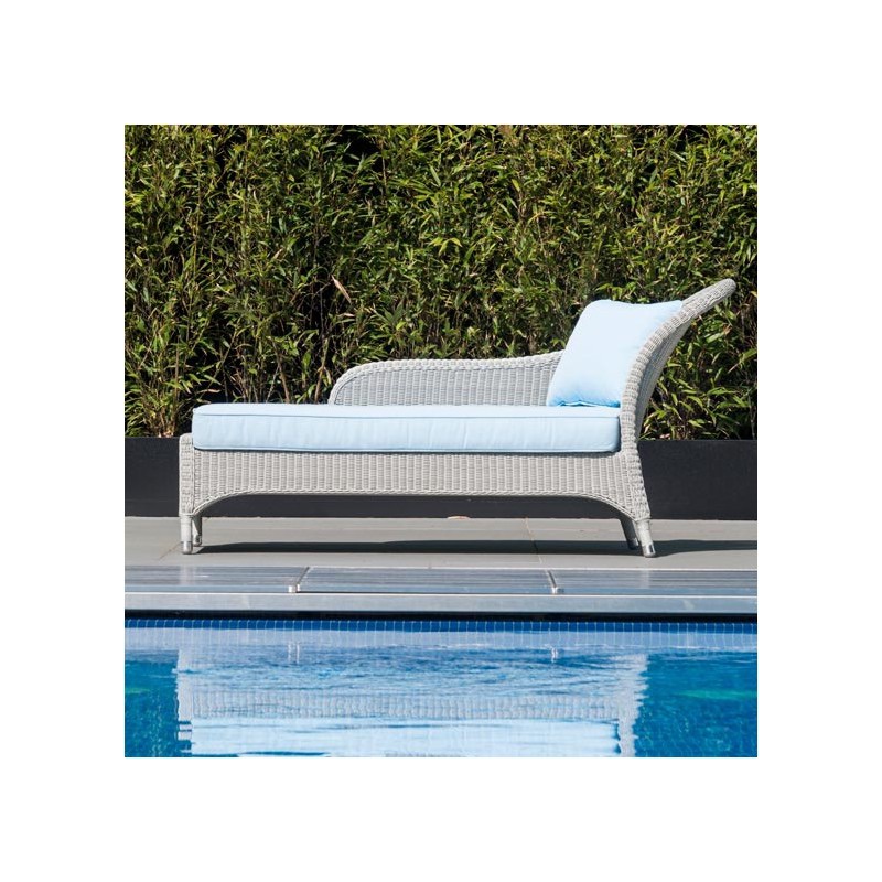 Summer 19: 21 alexander-rose-classic-chaise-lounge-with-classic-blue-cus