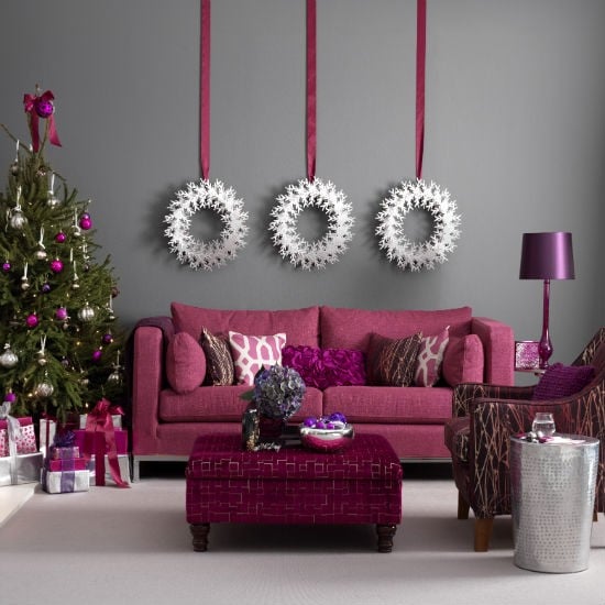 xm- 20 living-room--Christmas--modern--Ideal-Home