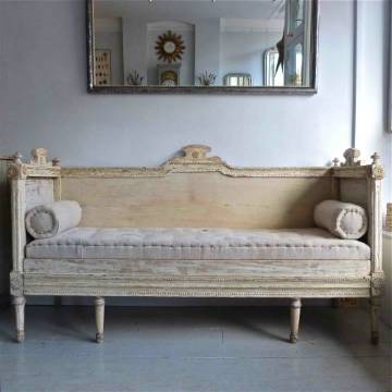 Summer 14: Beige Settee _1