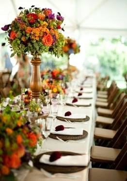 Autum 14 Acc: fall-flower-tablescape-idea