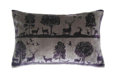 X-Mas 14: Velvet Deer Cushion 3 c120143-m