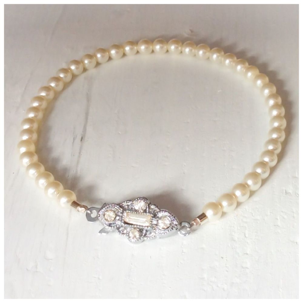 Diana Pearl Bracelet by Danon