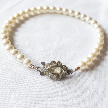 PEARL BRACELET | Pearl Single Strand Bridal Bracelet with Original Vintage Clasp