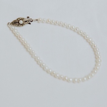 FRESHWATER PEARLS | Freshwater Pearl Single Strand Bridal Bracelet with antique sterling silver and marcasite clasp