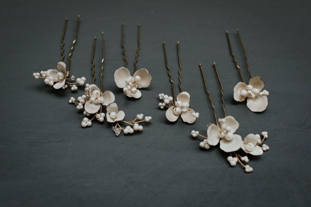 Anemone set of white enamel floral hair pins