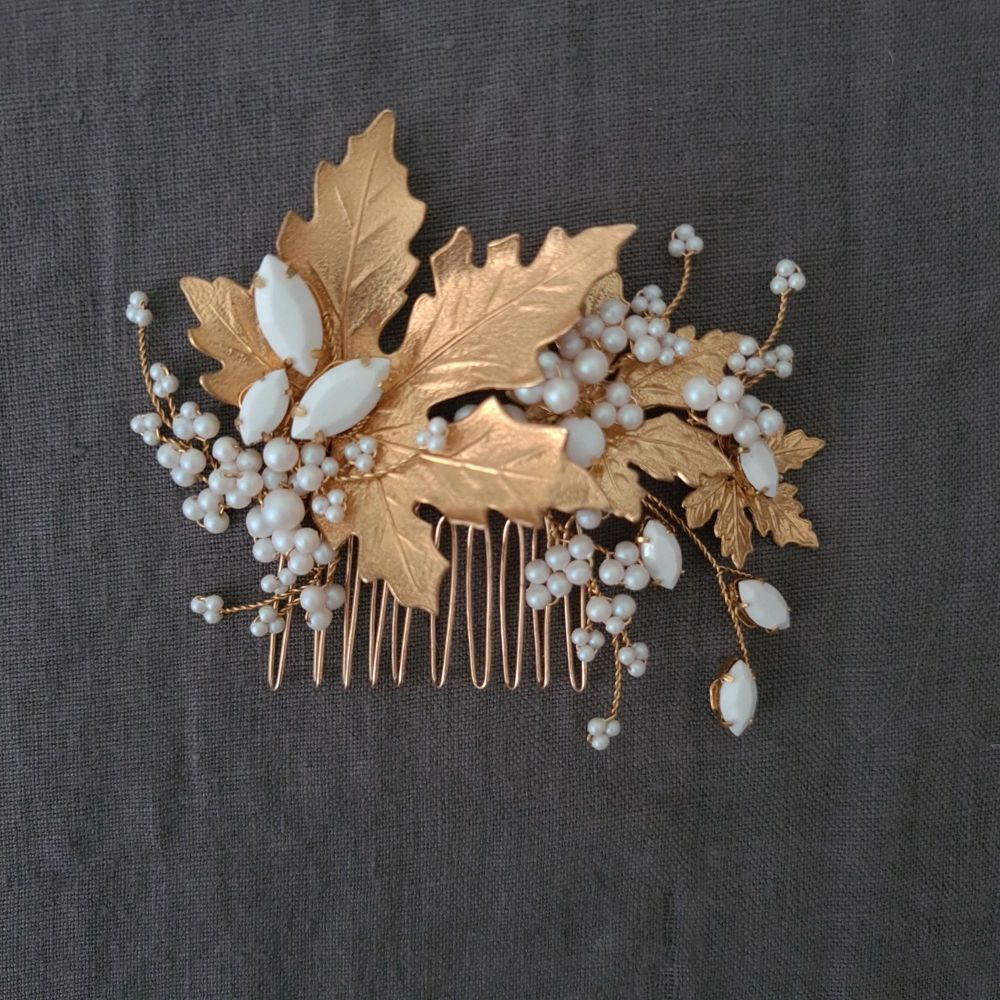MAPLE | Autumn Leaf Gold and White Pearl Asymmetrical Bridal Hair Comb