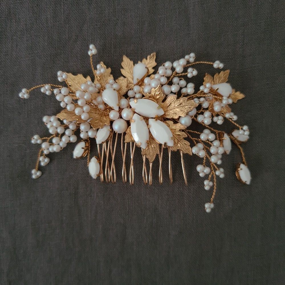 MAPLE | Autumn Leaf Gold and White Pearl Bridal Hair Comb