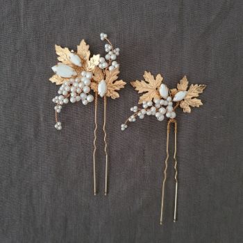MAPLE | Pair of Autumn Maple Leaves and Pearls Wedding Hair Pins
