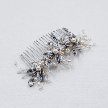 AUTUMN LEAVES | Antique Silver Leaf and Pearl Wedding Hair Comb