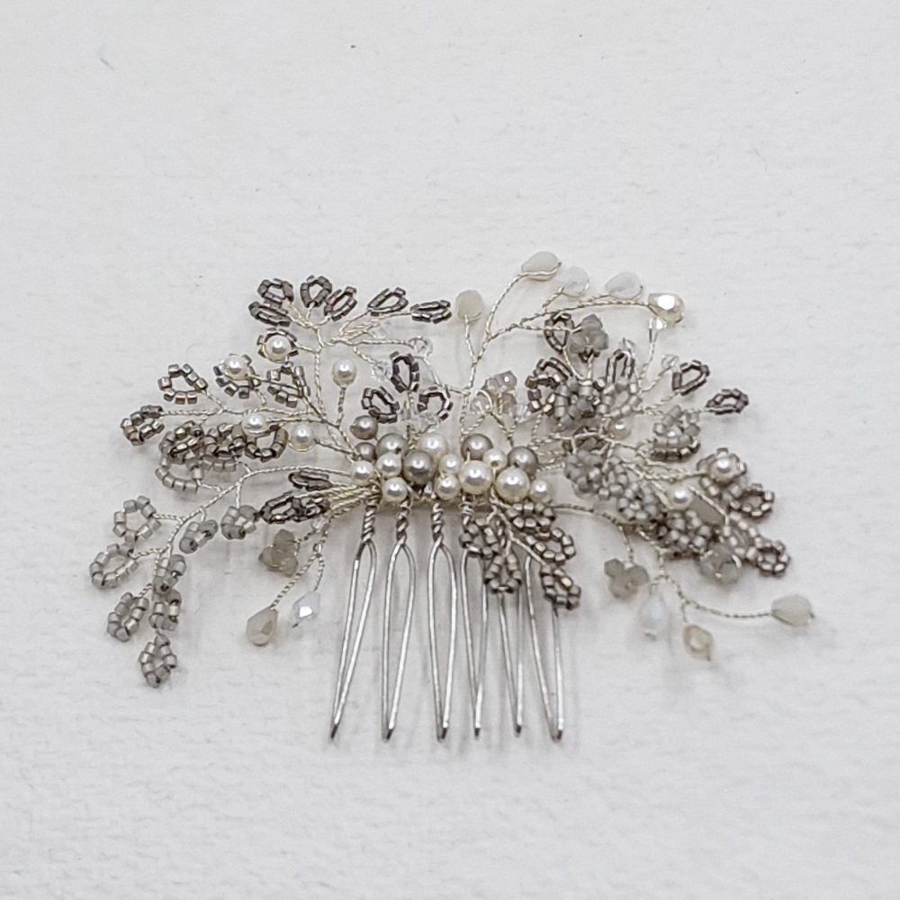 VINTAGE SILVER | Small antique silver mini bridal hair comb