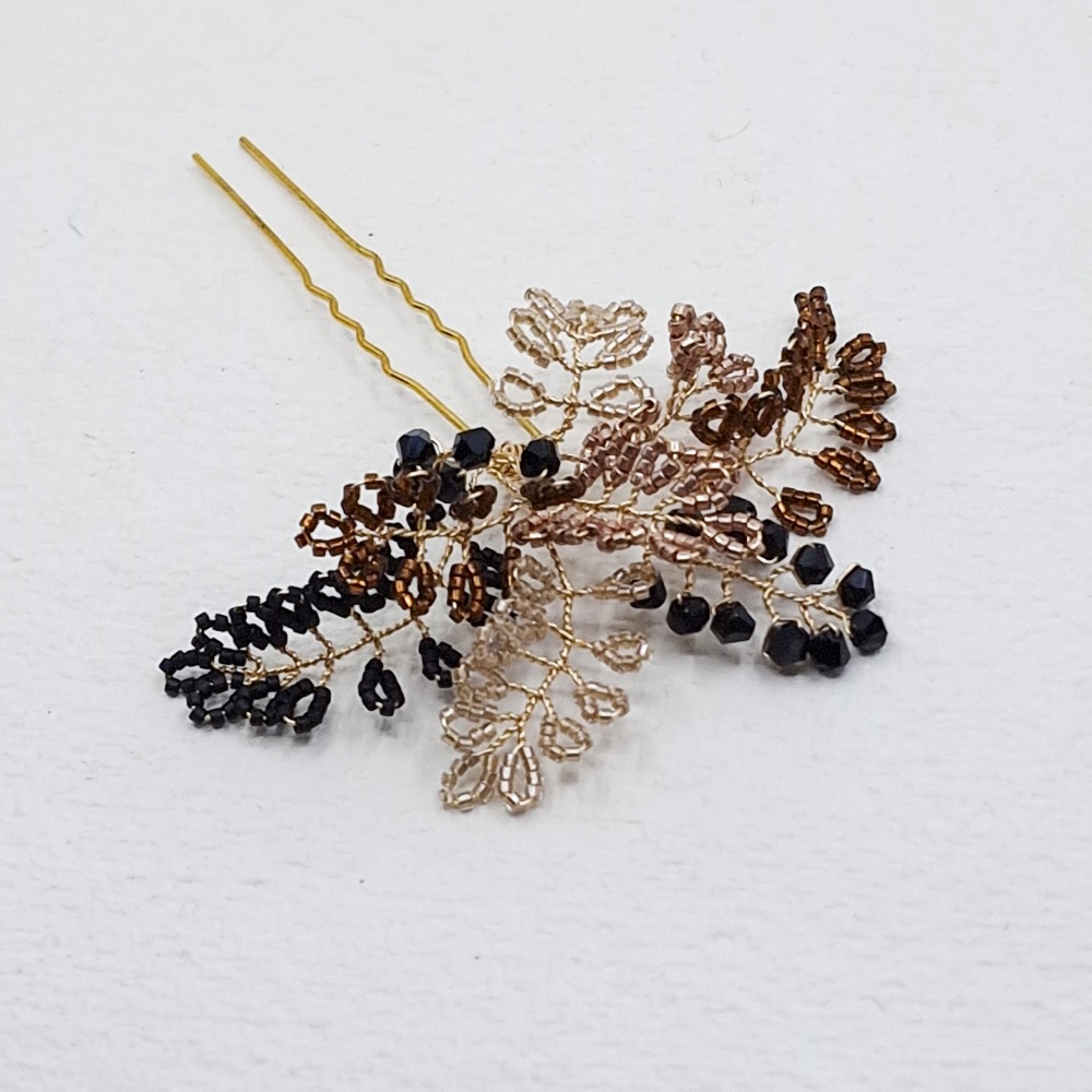 BOSTON | Intricate Seed Bead Bridal Hair Pin in Black, Copper and Gold