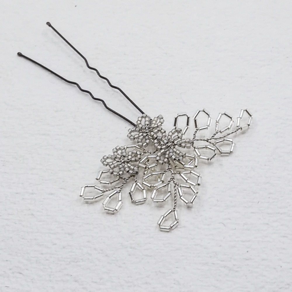 SILVER AND GREY FLOWER | Silver floral Wedding Hair Pin
