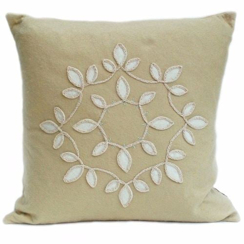 Sand wool felt with round leaf design