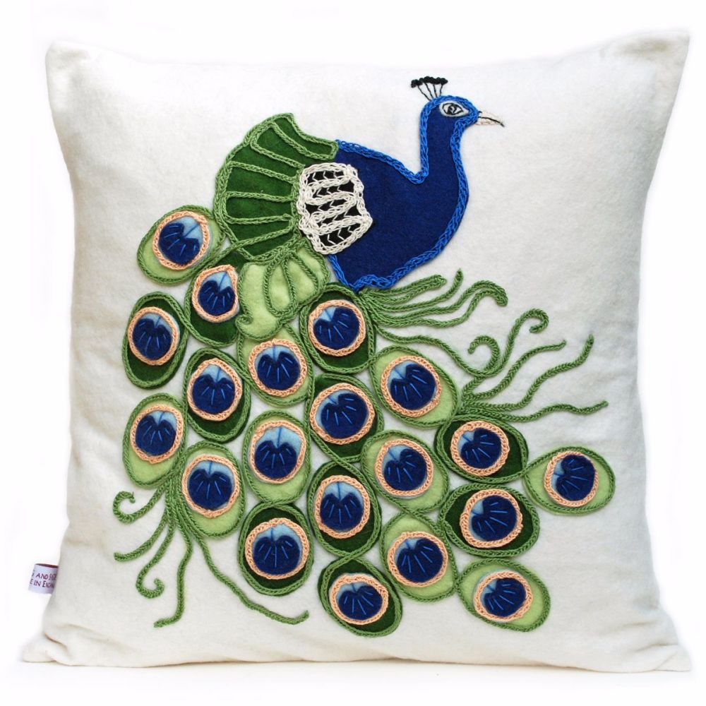 Peacock cushion in wool felt and crochet