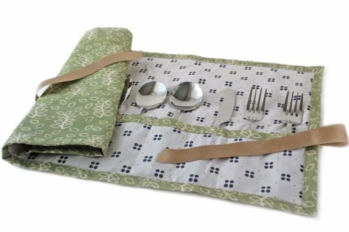 Green leaves cutlery wrap