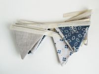 Blue leaves bunting