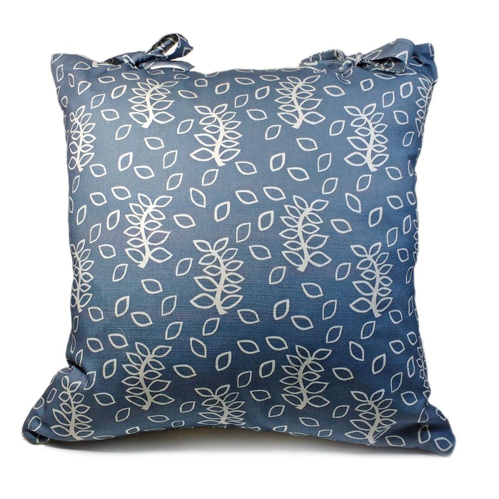 Blue leaves cushion with ties
