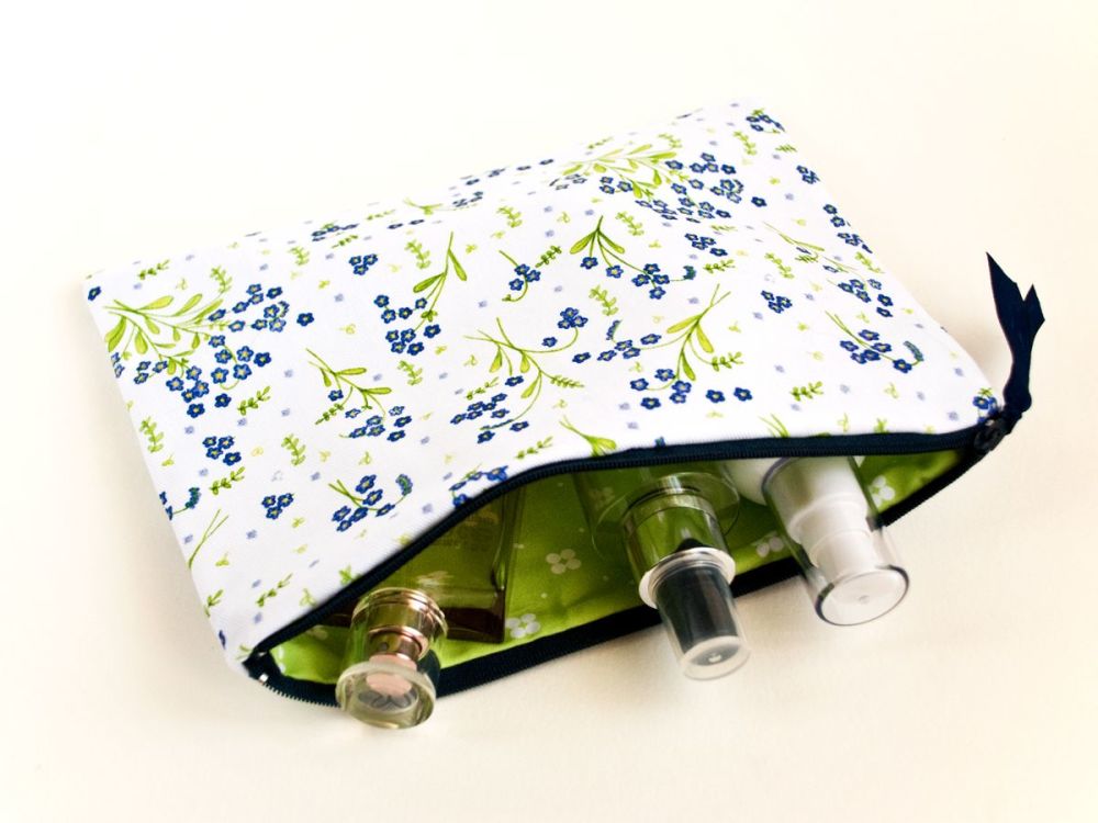 Forget-Me-Not design medium cosmetic pouch