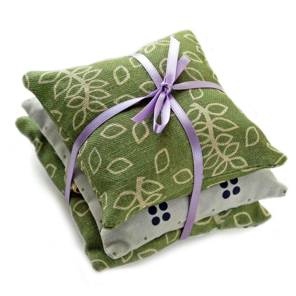 Green leaves lavender pillows gift