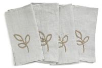 Linen napkins with crocheted leaves design