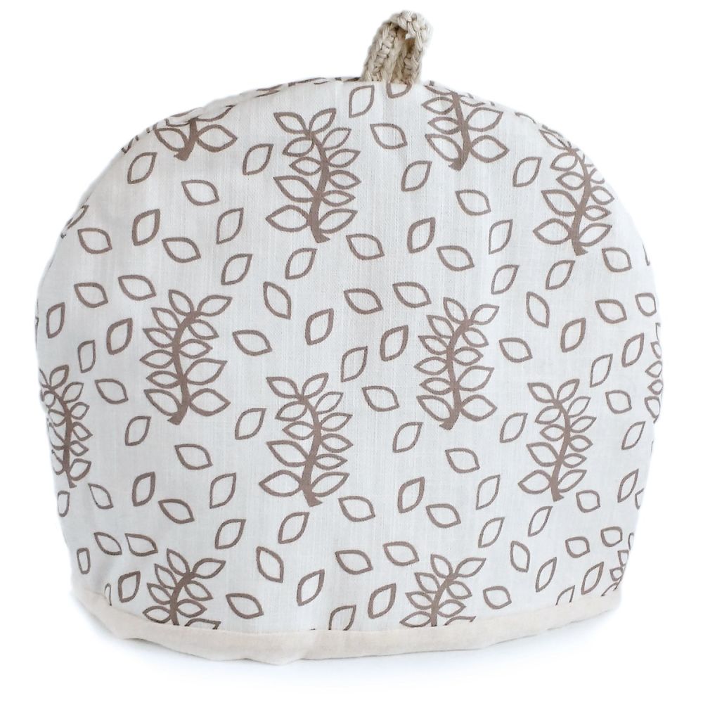 Ivory leaves design tea cosy